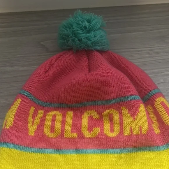 Volcom Knit Hat - Picture 2 of 2